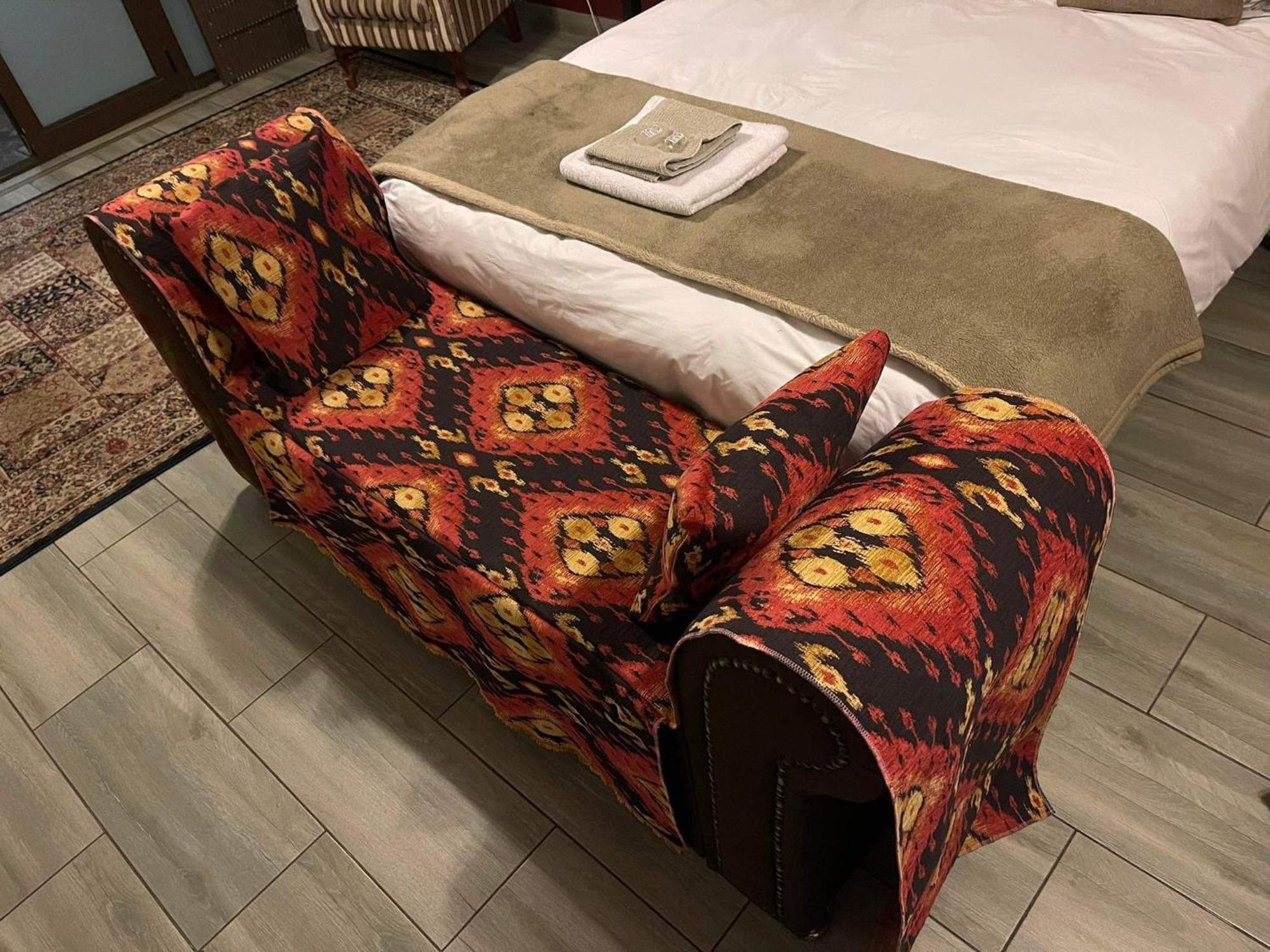 2 Op Terblanche Guesthouse Боксбург Экстерьер фото