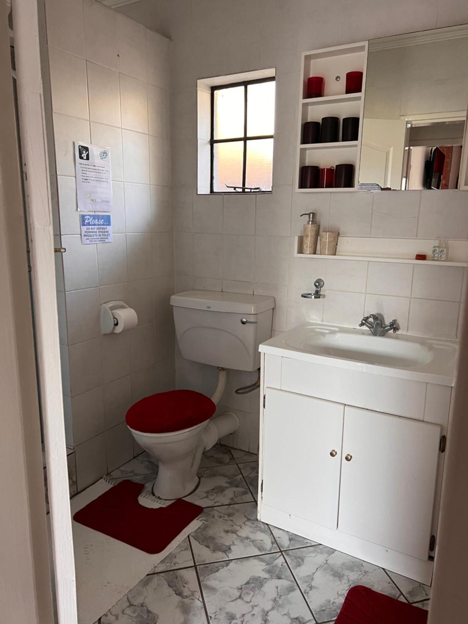 2 Op Terblanche Guesthouse Боксбург Экстерьер фото