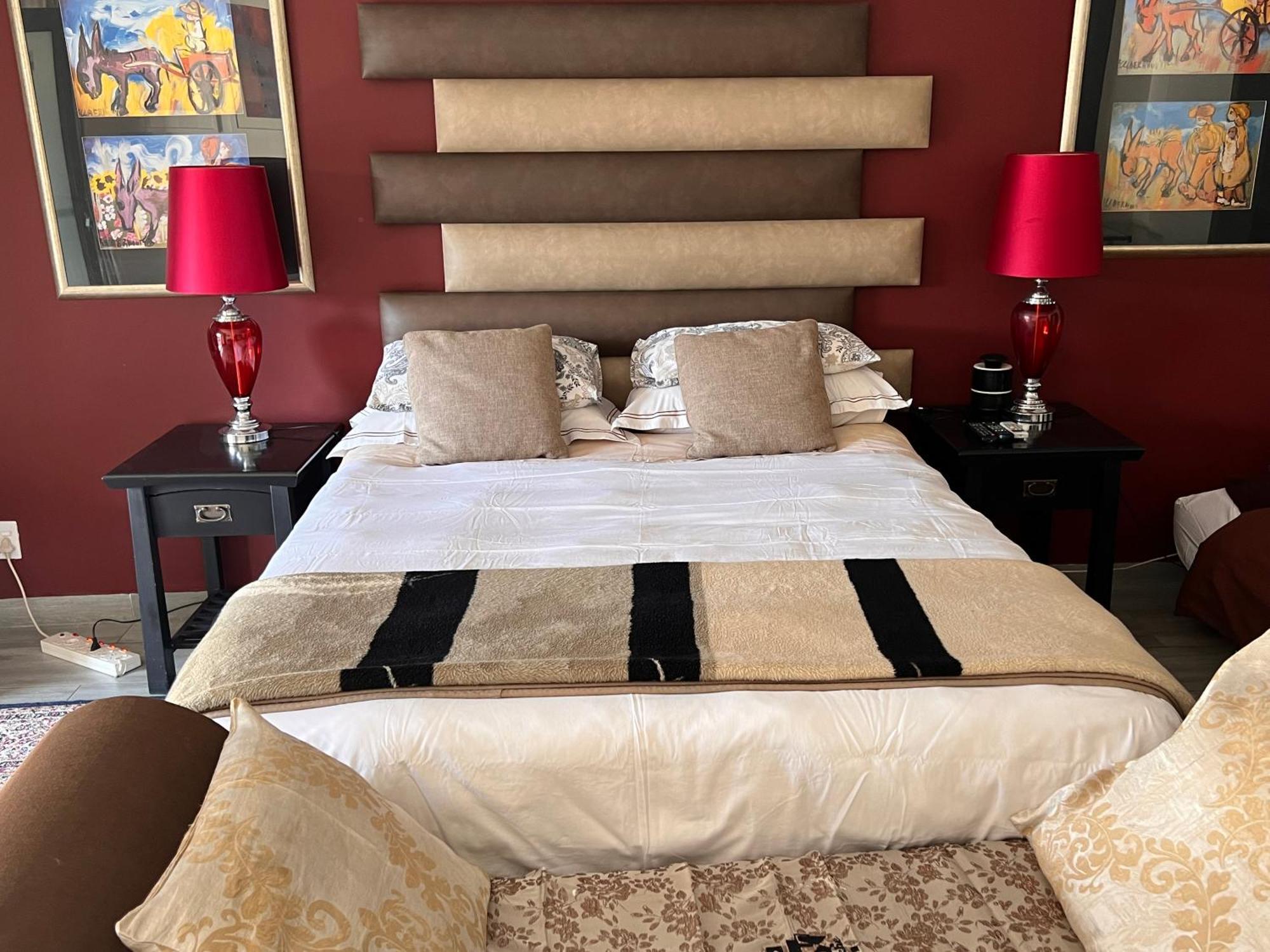2 Op Terblanche Guesthouse Боксбург Экстерьер фото